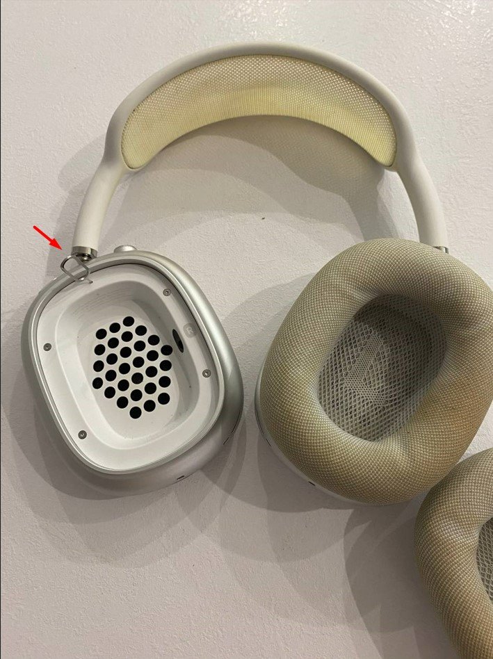 cleaning airpod max ear cups