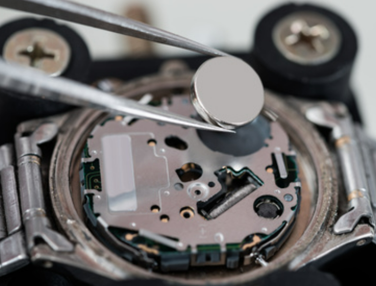 Does recharging by daylight no longer help - casio watch battery finder