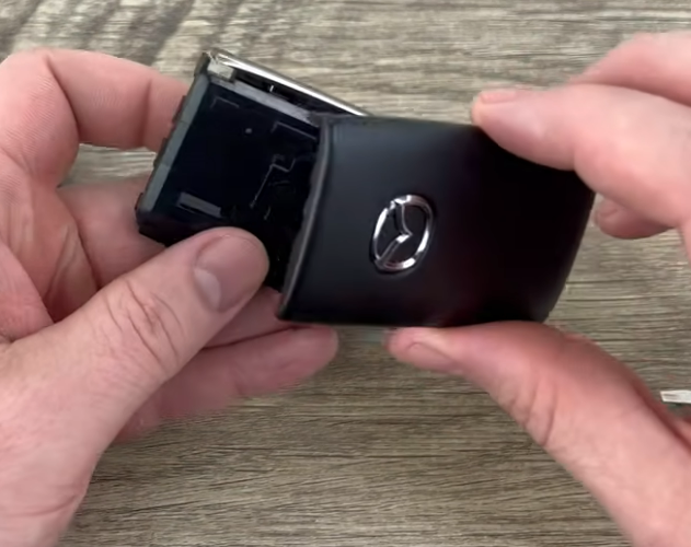 Mazda CX 9 Key Battery Replacement Cost